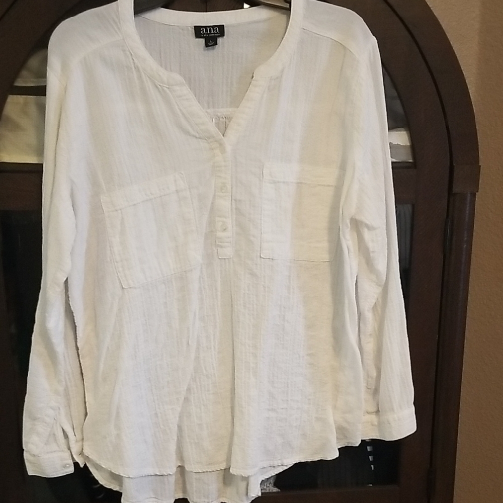 a.n.a Women's Cream Long Sleeve Blouse